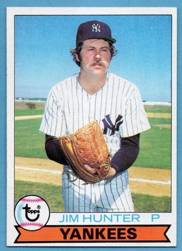 1979 Topps #670 Jim Catfish Hunter NEAR MINT+ New York Yankees HOF A1271 - Picture 1 of 2