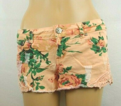 Vanilla Star Peach Floral Print Cut Off Shorts Women's Size 7 Cotton Blend NWOT 