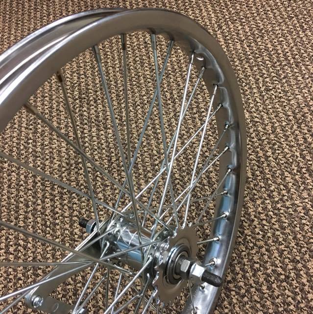 schwinn rear wheel