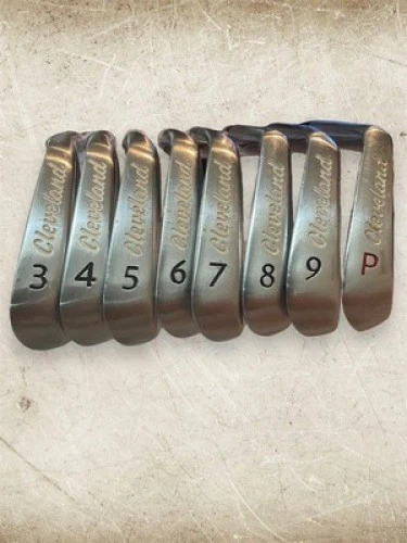Cleveland TA-1 Iron Set 10pcs 3-9,p,s + Putter Dynamic Gold 400R Flex R - Image 3 of 4