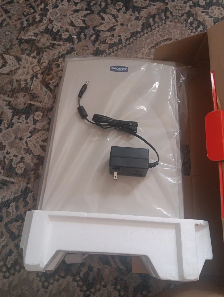 ESCÁNER USB VISIONEER 4400 42 bits color 600x1200 dpi Foto 4 de 4