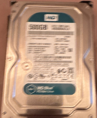 Western Digital WD Blue 500GB 3.5'' SATA 7200RPM Internal HDD WD5000AAKX