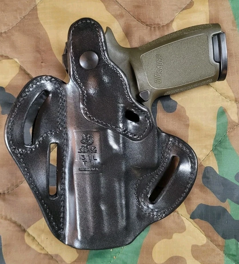 Desantis FDO Sig Sauer P250/P320 Compact Right-hand Owb Black Leather Holster - Image 4 of 4