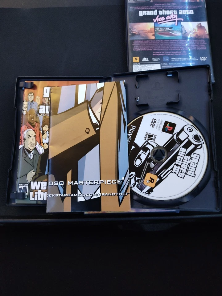 Lote de juegos Rockstar Ps2. Grand Theft Auto 3, Vice City, estado de emergencia. CIB Foto 4 de 4