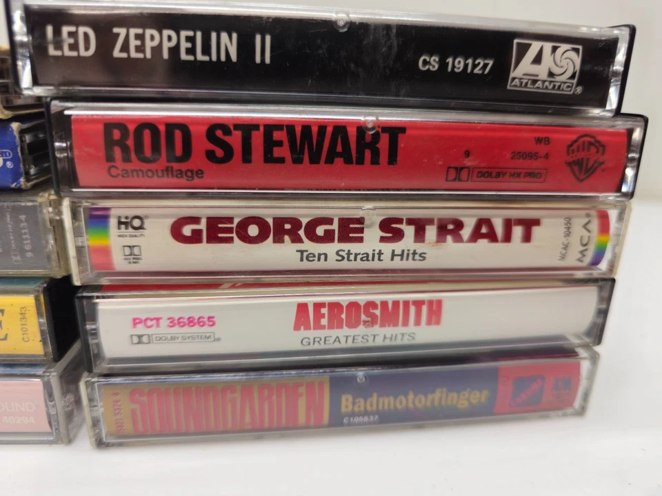 Lot of 10 Music Cassette Tapes Metallica Aerosmith Led Zeppelin George Strait Foto 3 de 3