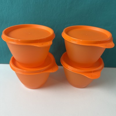 Tupperware Refrigerator Bowl 14oz Set of 4 Orange With Matching Seal New