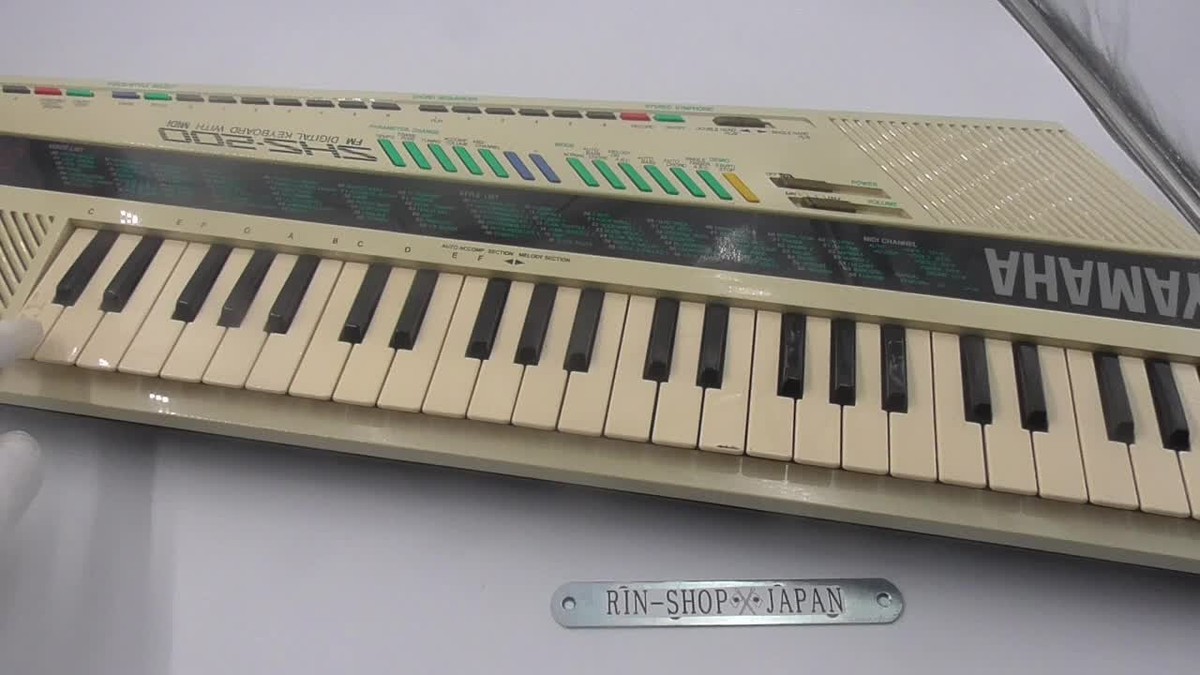 Yamaha Shs-200 FM Digital Keyboard With Midi Keytar SHS200 for