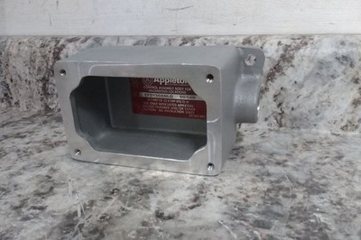Appleton Electric EFD150A-NL-Q 4-5/8 In Box H 1/2 In Hub Size Mounting Body (BW)