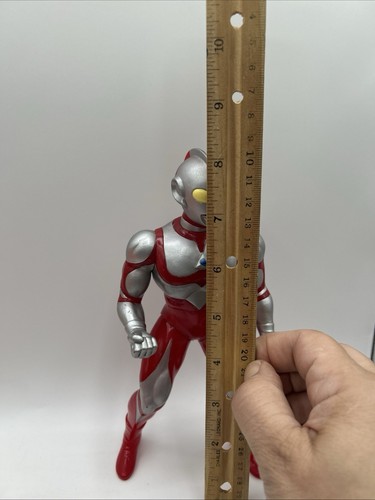 VINTAGE Bandai 1990 ULTRAMAN GREAT Ultraman Series Figure Red and Silver - Picture 18 of 19
