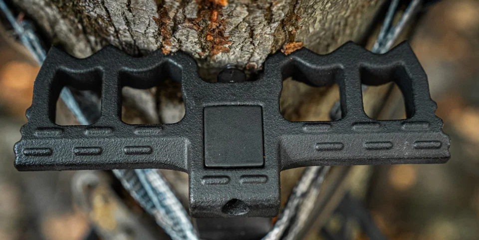 Tethrd Predator V XL Saddle Hunting Platform New - Image 4 of 4