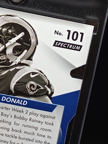 Aaron Donald 2014 Absolute Football #101 Rookie Red Spectrum pressofuso RC SP NFL - Foto 5 di 5