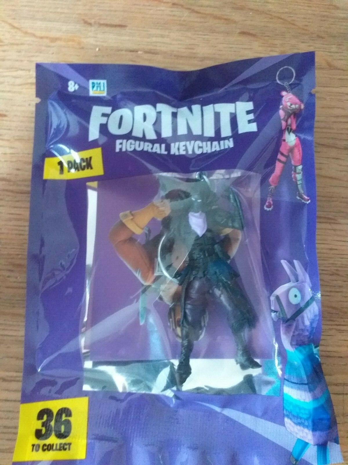 fortnite raven keychain