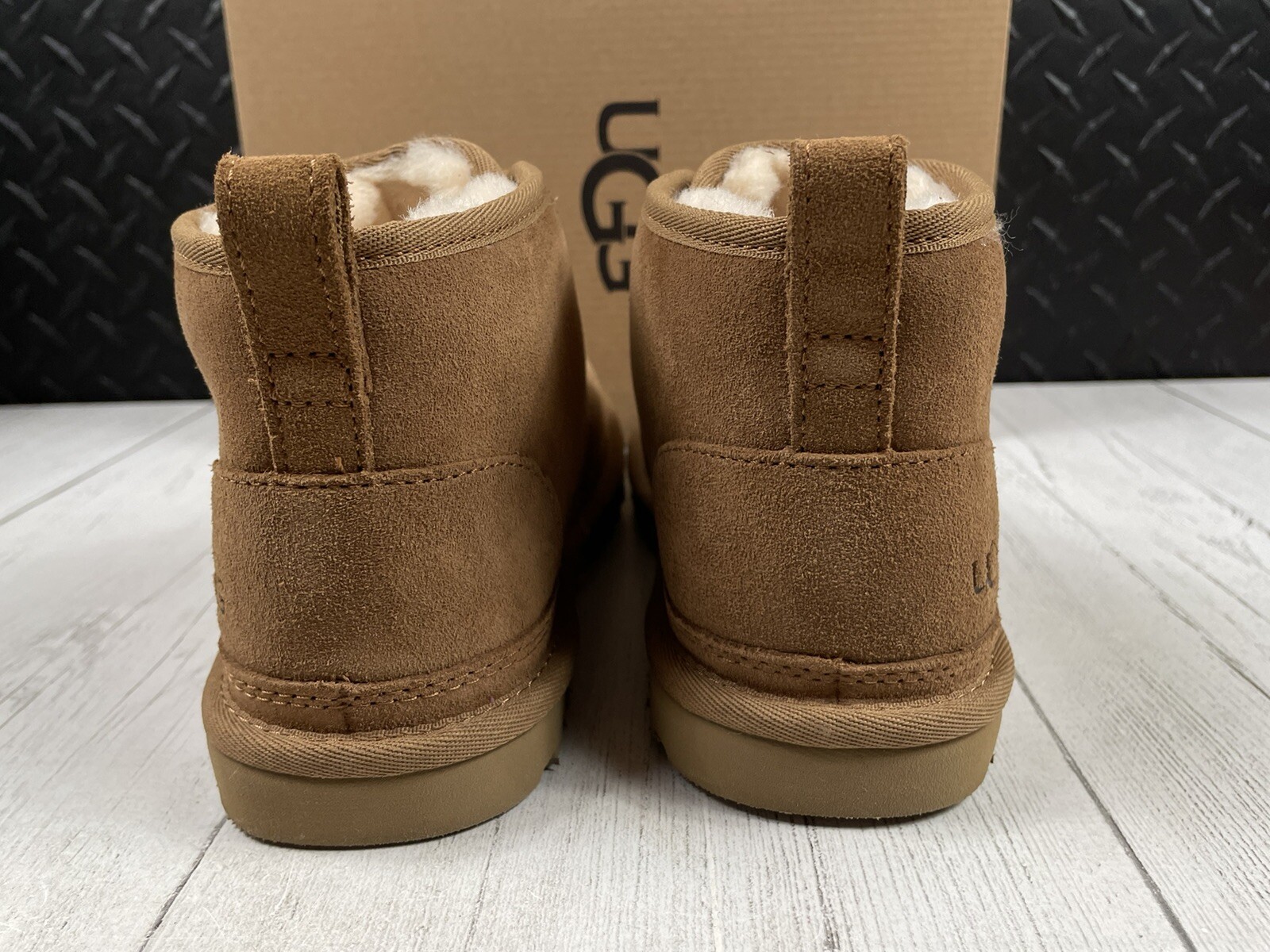 UGG Neumel Chestnut Suede Boots Women’s Size 7 NEW image 7