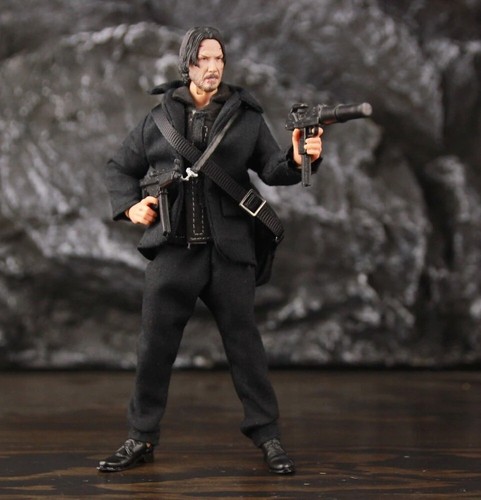 NECA John Wick Black Suit 6\