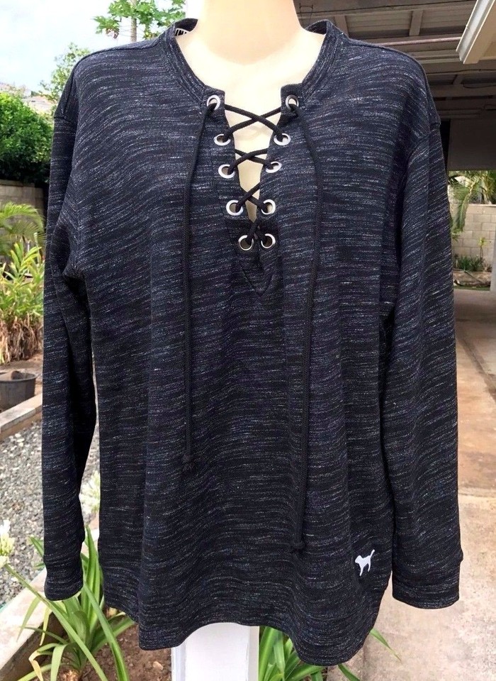 T-shirt Victoria's Secret PINK Campus Tee Manches Longues Taille M - Logo Arc-en-ciel, Neuf Avec étiquette