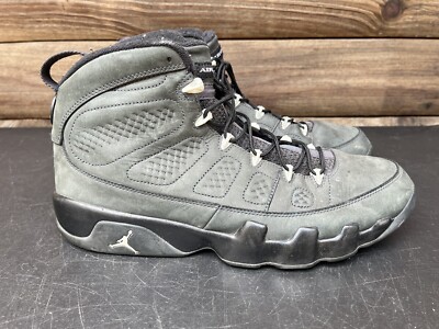 Nike Air Jordan Retro 