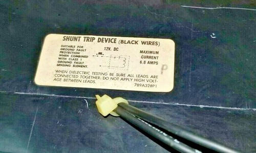 350 amp TJJ426350WL GE CIRCUIT BREAKER 2 POLE 600VAC WITH 12 VOLT SHUNT TRIP - Picture 3 of 5