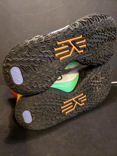 Nike Kyrie 7 EP Visions Größe 8,5 DC9122-001 - Bild 13 von 13