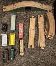 20 Piece Circo Wooden Train Track Engines  Cars Imperfect