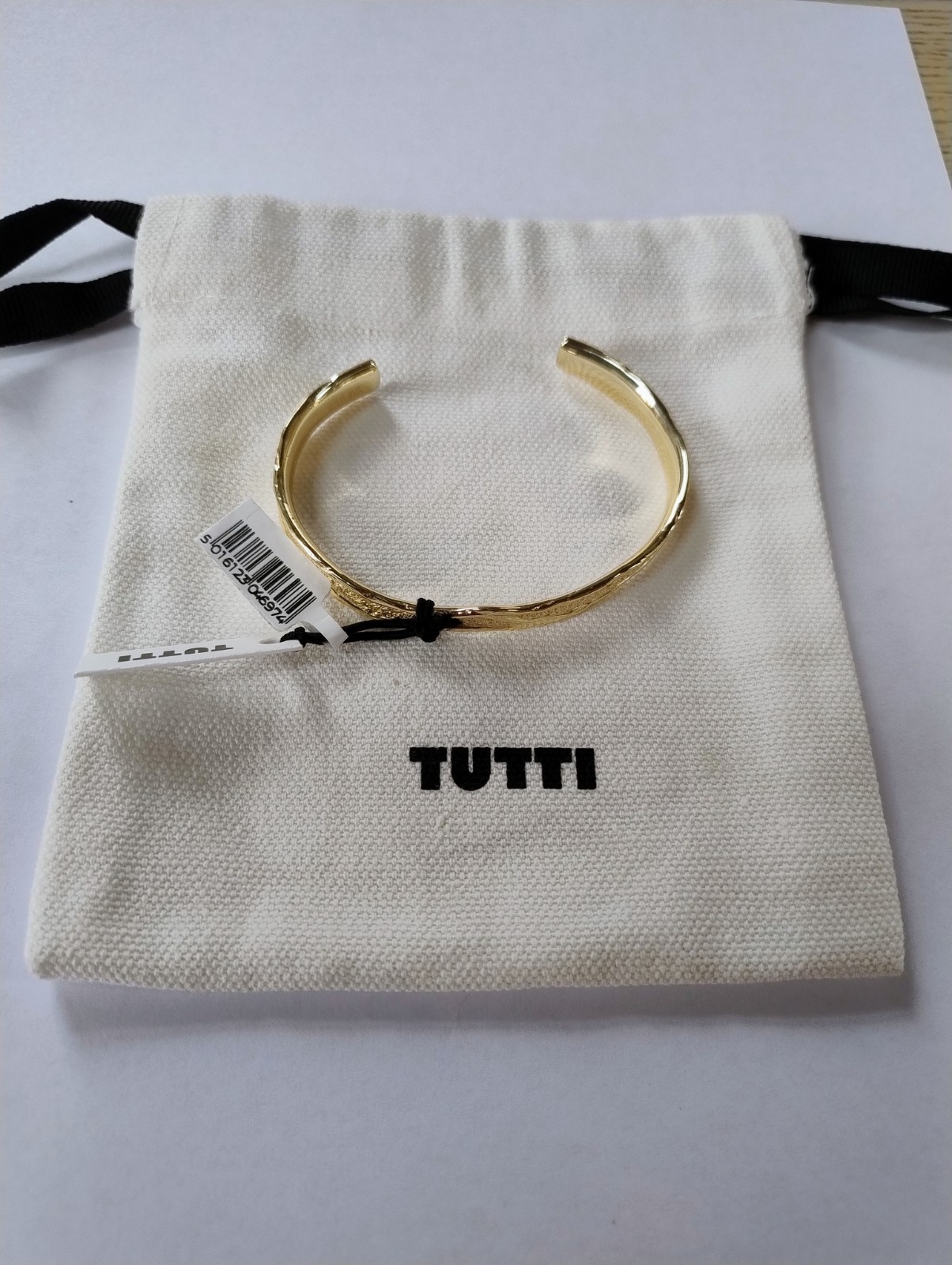 Tutti & Co Branch Bangle Open Organic Textured Bangle In Gold Length:16cm