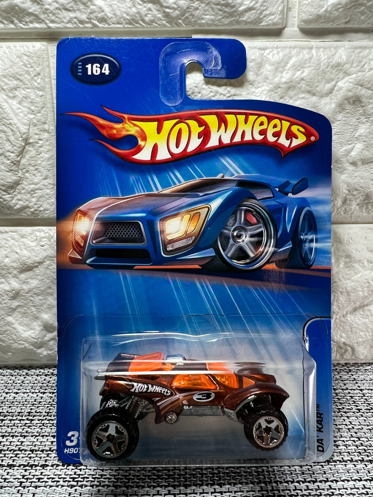 Hot Wheels DA' Kar 2005 #164 Brown