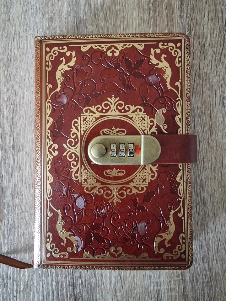 Notizbuch, Tagebuch mit Schloss, liniert, Journal A5, blau lila grün rot grau - Bild 3 von 4