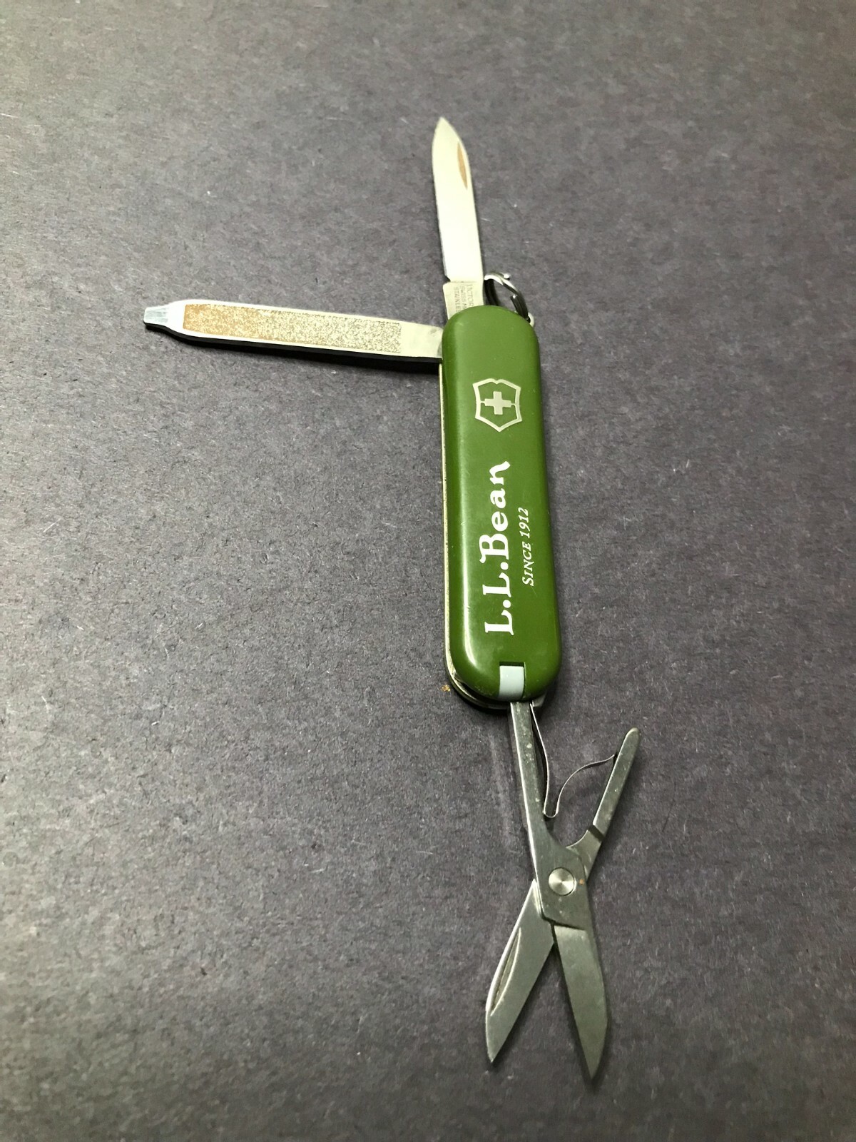 Olive Green Victorinox Classic Sd Swiss Army Knife Ll Bean Ebay