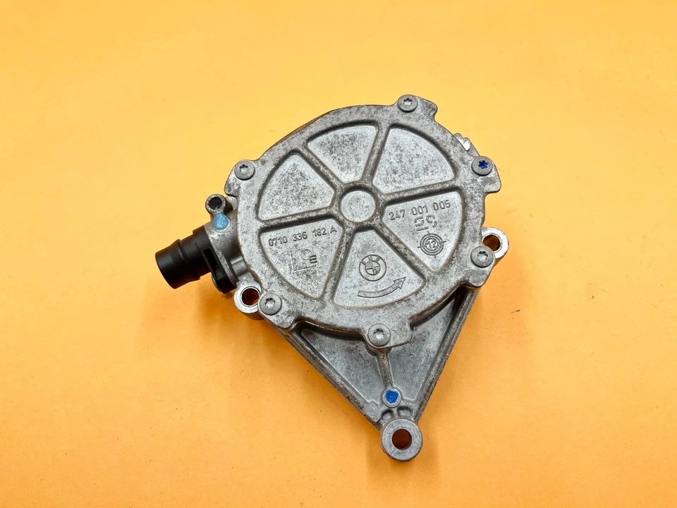 12-16 BMW 228i 328i 428i 2.0L MOTOR FRENO BOMBA VACÍO MONTAJE OEM Foto 3 de 4