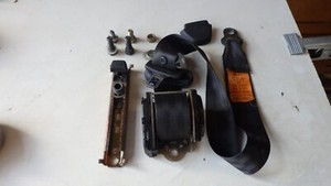Sicherheitsgurt vorne links, VW Golf II, Teile Nr. 193857705A