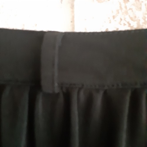 Terra & Sky sz 1X Midi Skirt Black Versatile Timeless - Picture 2 of 5