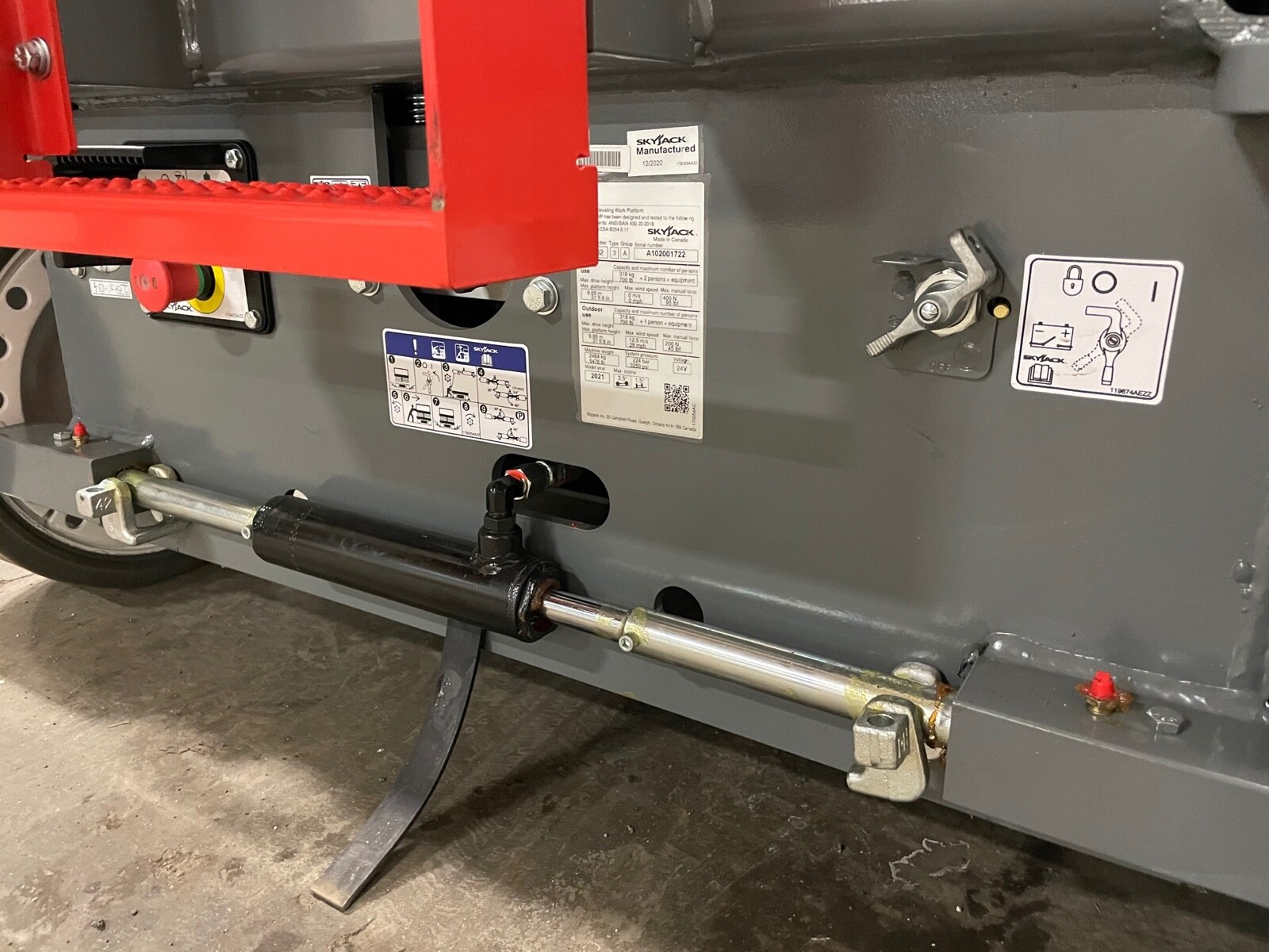 NEW Skyjack SJ4732 32' FT. Electric Scissor Lift 5 YEAR WARRANTY IN STOCK eBay