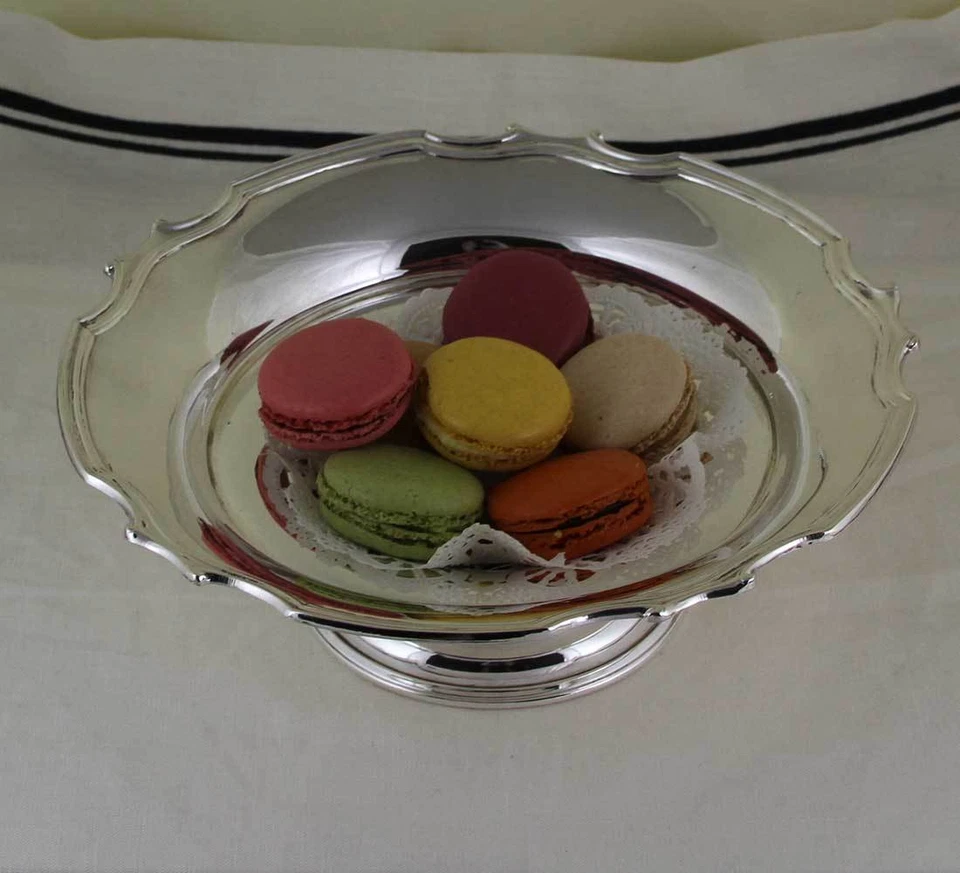 Plato Chippendale Silver Cake o Macaron Mount Foto 3 de 4