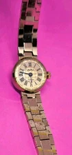 Chaika women's mechanical 17 Jewels  vintagе Soviet Era watch USSR