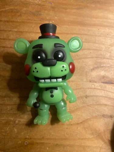 Funko Pop! Games Five Nights at Freddy's #128 Toy Freddy GITD FYE exclusive