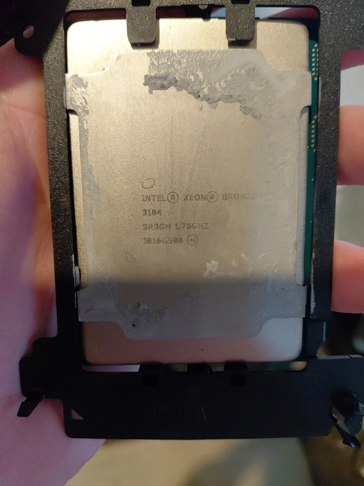 戴尔 PowerEdge R740 服务器 — 第 4/4 张图片