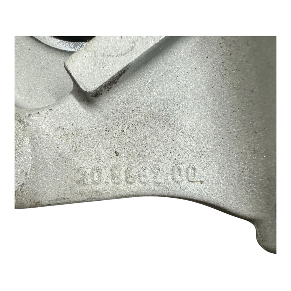 Cadillac CTS-V 2004-07 4 pistones Brembo pinzas delanteras y traseras chorro de arena Foto 2 de 4