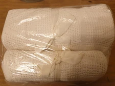 mothercare cellular blanket Set Cream, Unisex