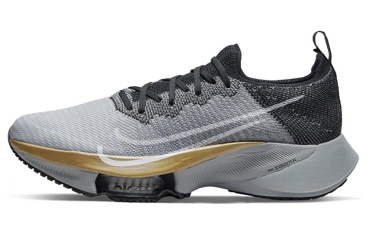 Preços baixos em Nike Air Zoom Tempo Next% Flyknit Wolf Grey Black