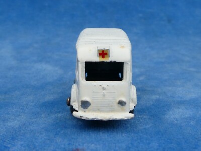 MINI AMBULANCE TOYOTA LAND CRUISER • MSF
