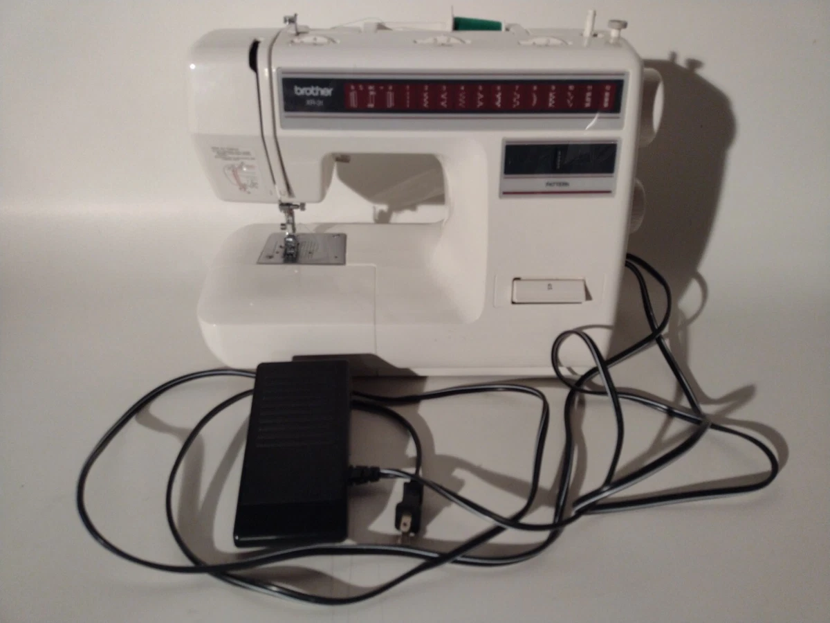 BROTHER XL 2600 Sewing Machine With PicClick, 53 OFF