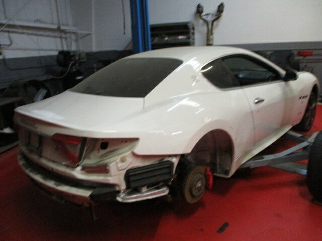 Maserati Granturismo 2008-2016 Fender - LH Rear Quarter Panel  - P/N  68286000 