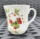 DUCHESS Set of 4 Coffee Mugs Fruits Berries England Bone China Gold Trim — photo 3