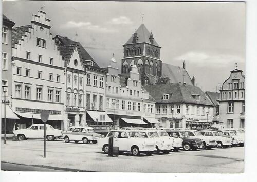 Postcard: Platz der Freunschaft, Greifswald, Germany - Picture 1 of 2