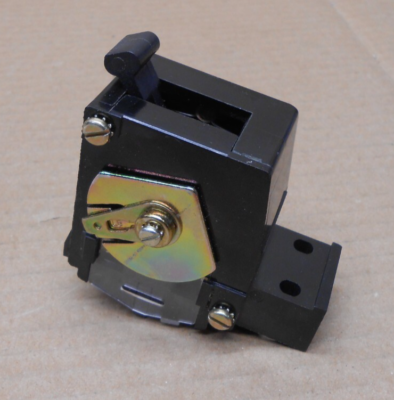 NEW ALLEN BRADLEY Z-26638 AUXILARY CONTACT SWITCH FOR