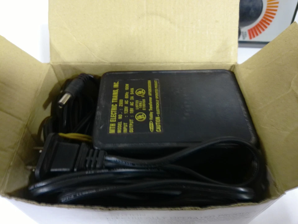 Railking By MTH O Scale Z 500 Hobby Transformer 40-500 POWER UNIT + CONTROLLER - Image 3 of 3