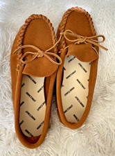Minnetonka Moccasin Softsole Brown Suede Leather Shoe Men's 10W Slip On - 73 NEW