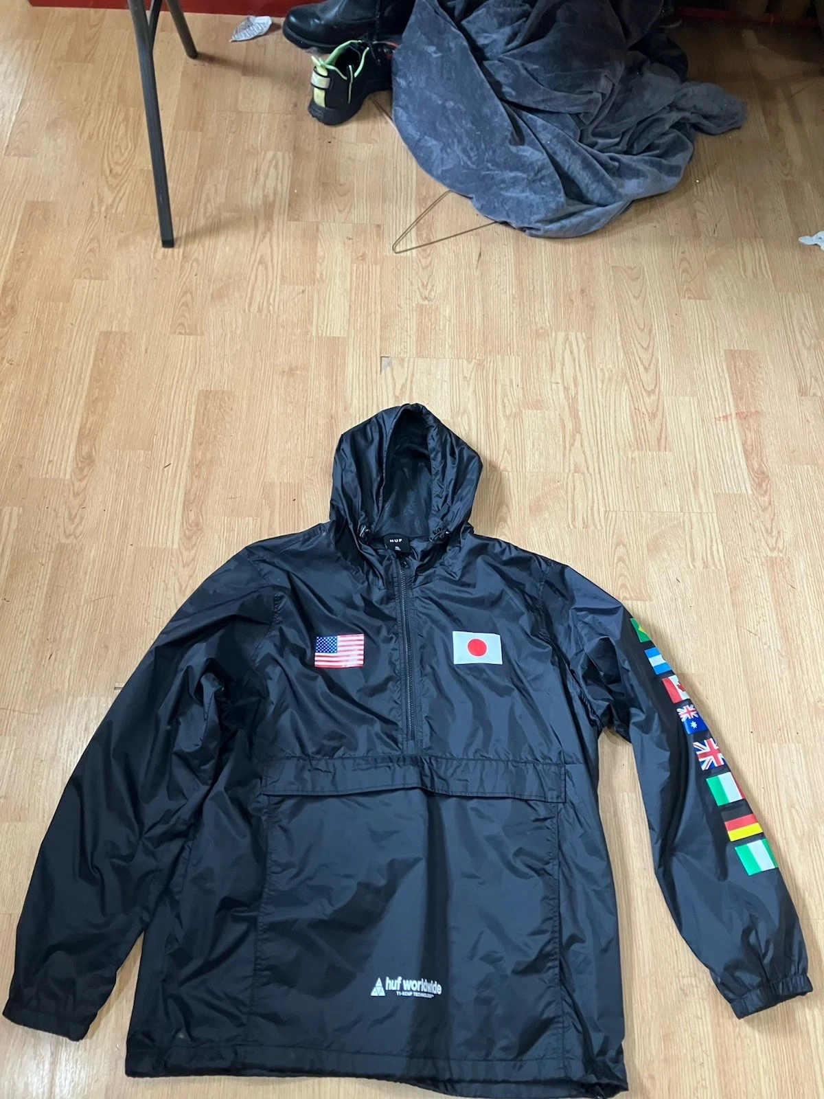 Huff Country Flags Black XL Mens Windbreaker