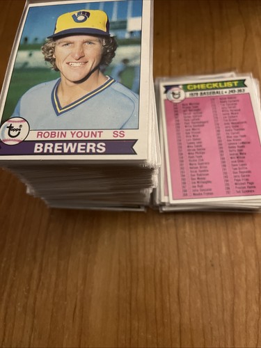 (165) 1979 Topps Baseball Yount Molitor Dawson Norris Sutter Jackson Hernandez