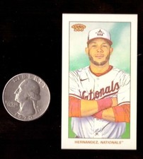 2022 Topps 206 Wave 2 - WASHINGTON NATIONALS Yadiel Hernandez