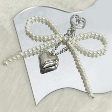 Delicate Beaded Key Chain Handmade Bow Shaped Keyring Heart Keychain Ornament